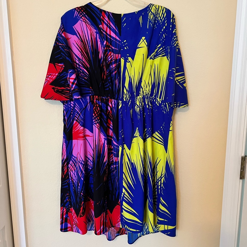Colorful Mini Dress - Picture 3 of 3
